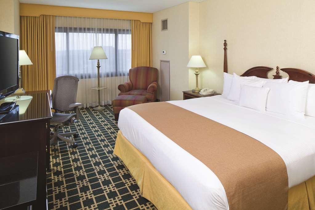 Doubletree By Hilton Fort Lee/George Washington Bridge Oda fotoğraf