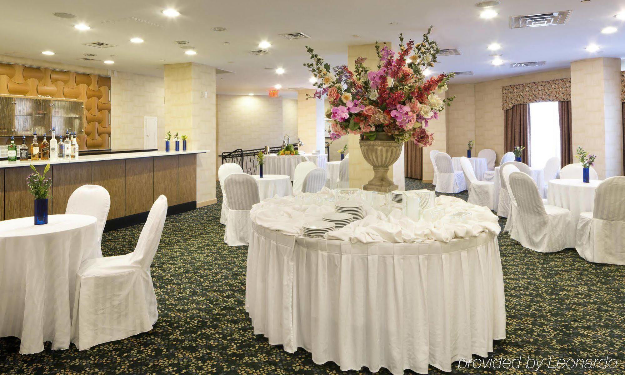 Doubletree By Hilton Fort Lee/George Washington Bridge Dış mekan fotoğraf