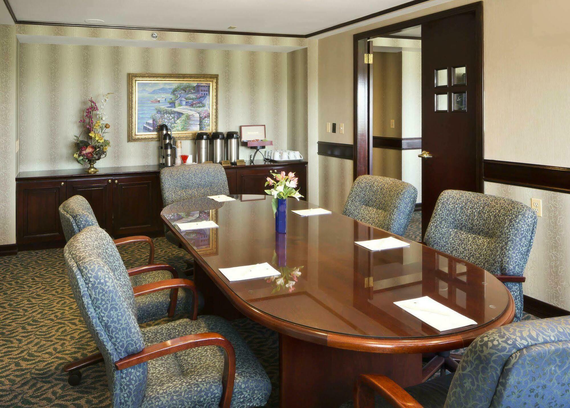 Doubletree By Hilton Fort Lee/George Washington Bridge Dış mekan fotoğraf